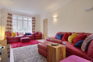 Lounge- click for photo gallery
